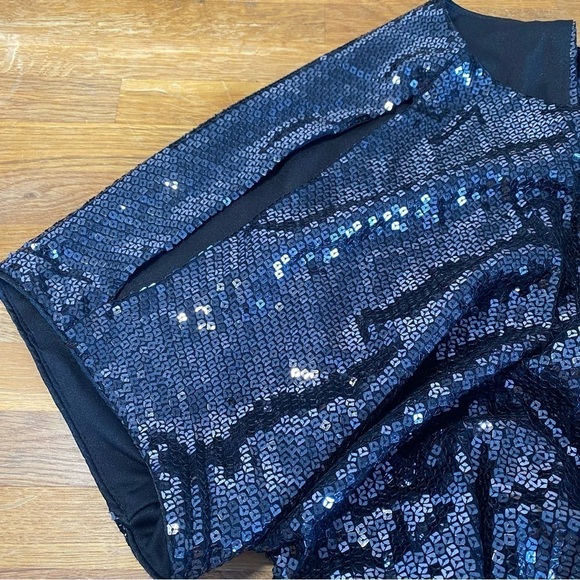 BA Nites by Melanie Lyne Black Sequins Mini Cocktail Dress Boat Neck Size 6 - Picture 4 of 10